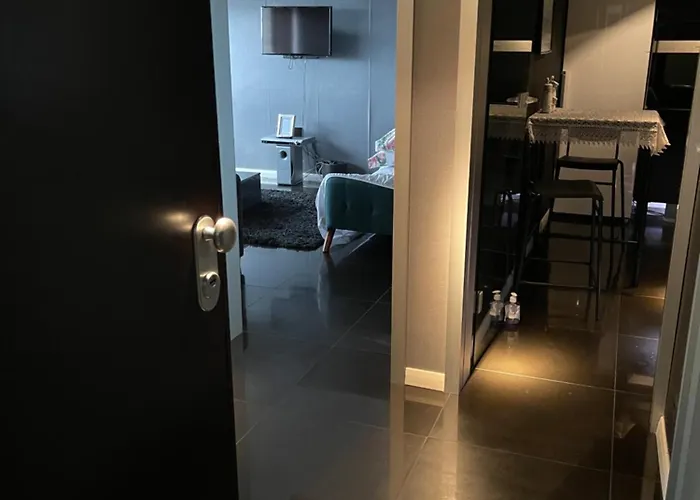 Black Nr1