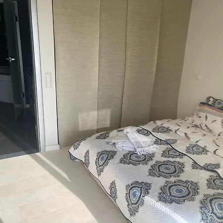 Black Nr1 Apartment Bukarest